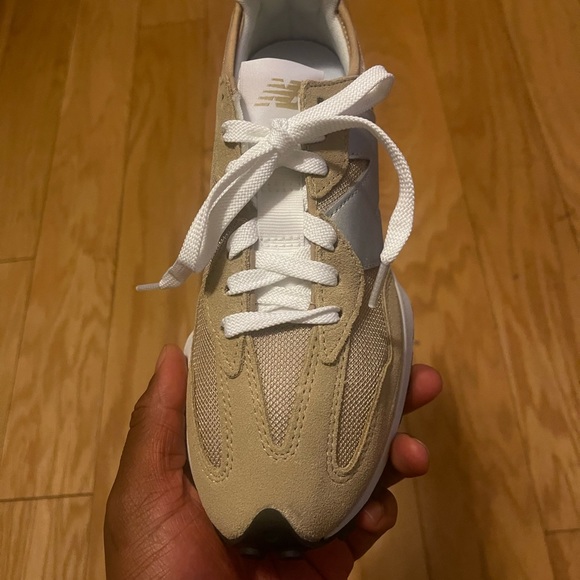 New Balance MS327ME1 Tan Metallic Silver - Picture 2 of 10